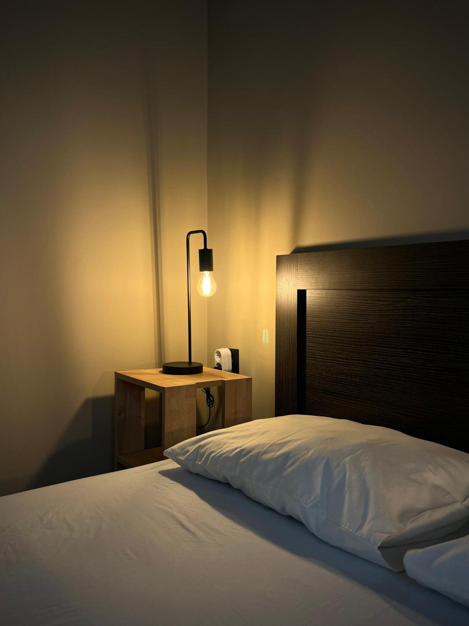 Joannas Airport Luxury Rooms Artemida  Exteriör bild